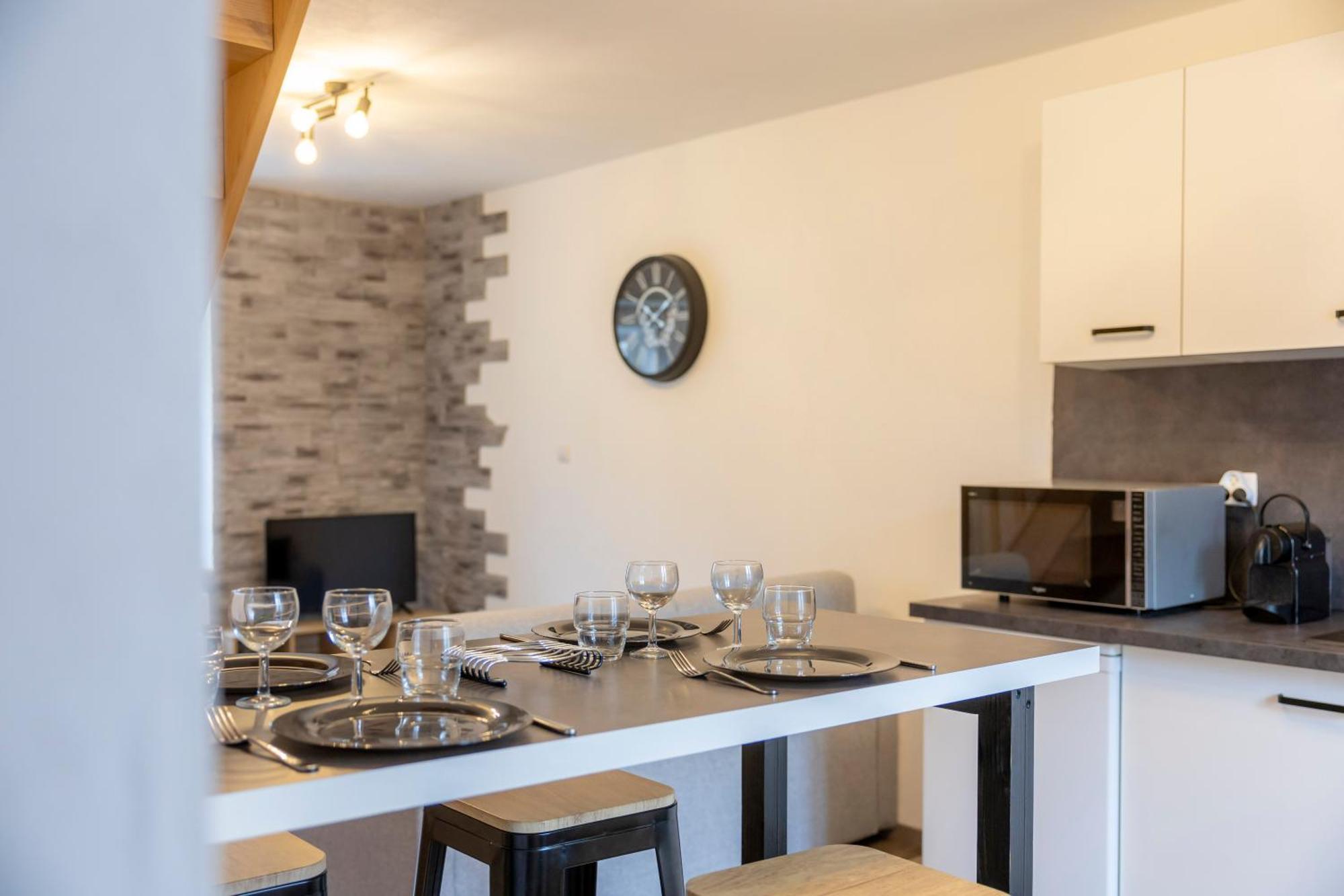 T2 Contemporain Idealement Situe Briançon Exteriör bild